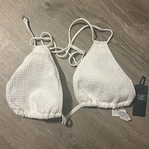 NWT Abercrombie triangle bikini top